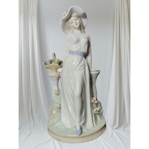 Vintage Porcelain in Liadro style figurine statue Time for Reflection